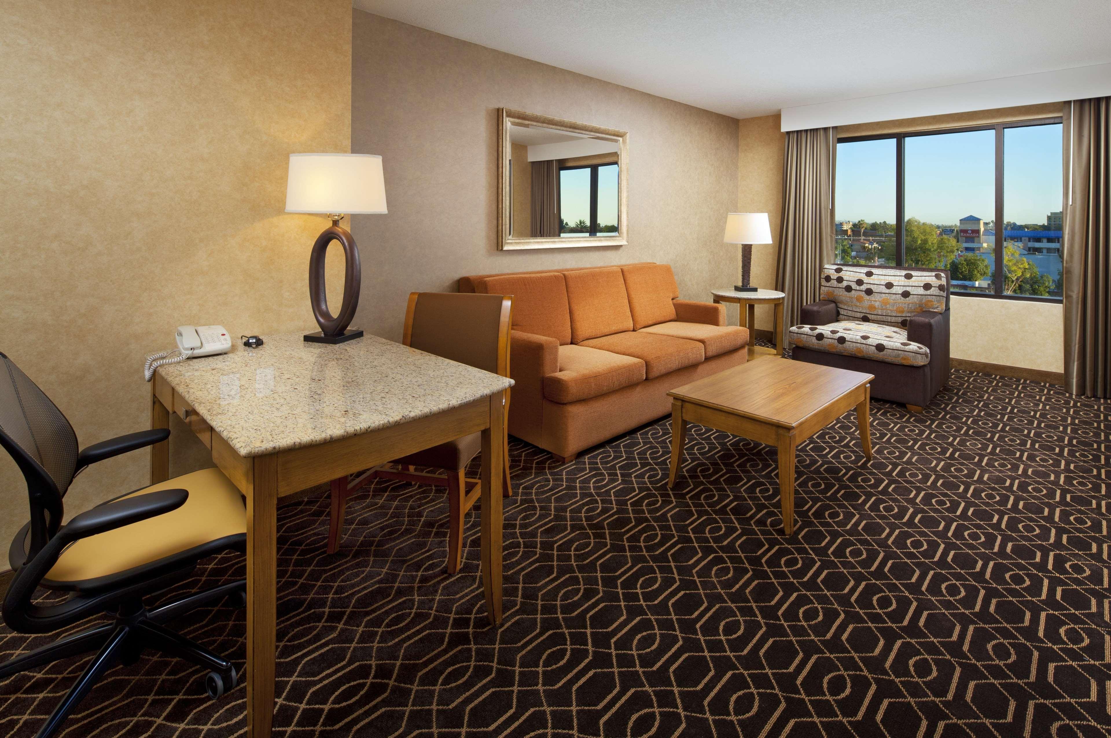 Doubletree Suites By Hilton Anaheim Resort/Convention Center Kültér fotó